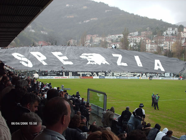 il mega stricione degli Ultras Spezia